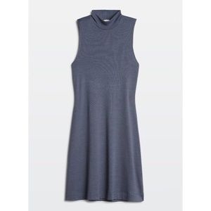 Aritzia Grey Wilfred Free HARDISON DRESS